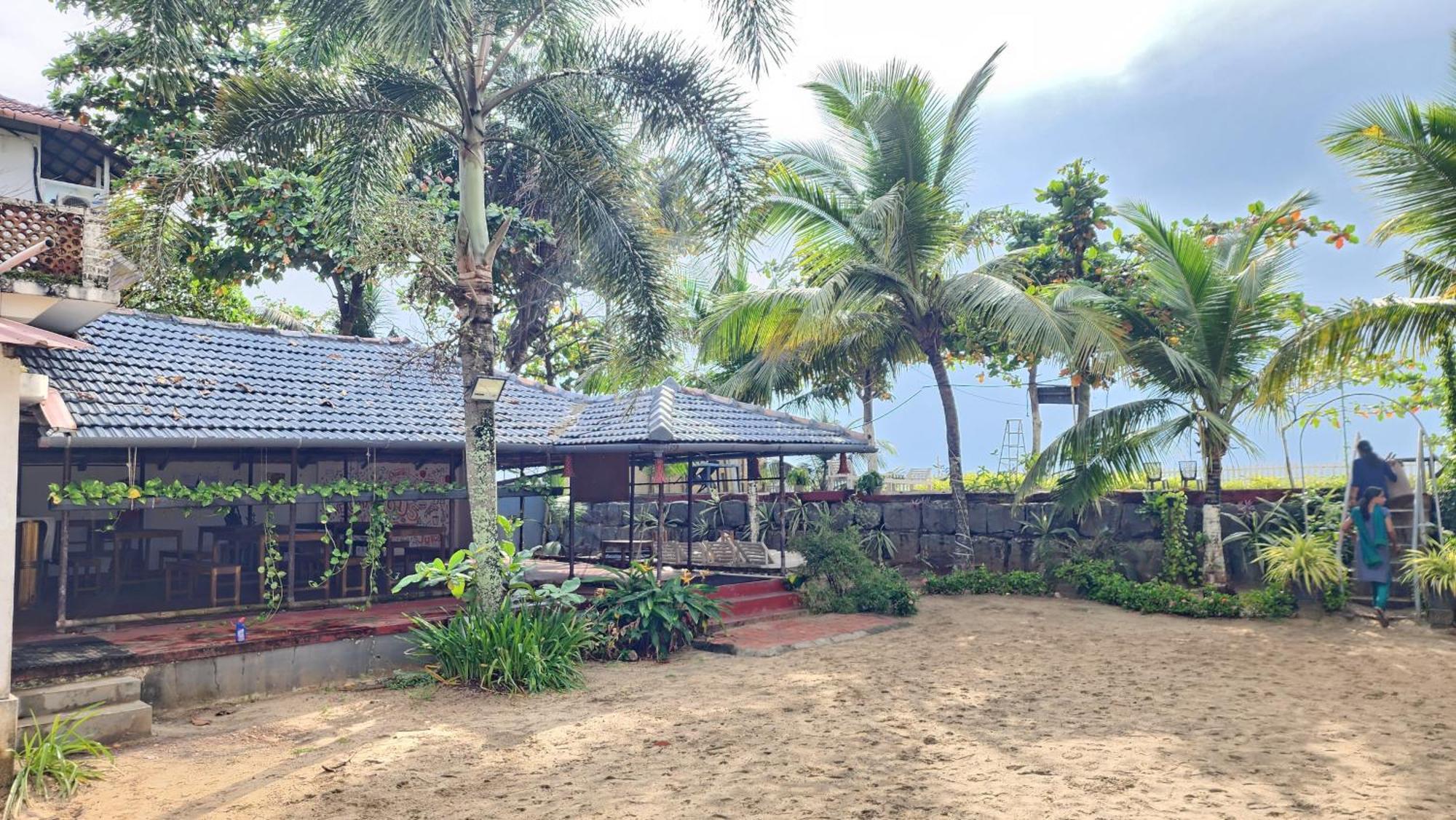 Palm Beach Resort, Alleppey Alappuzha Exterior foto
